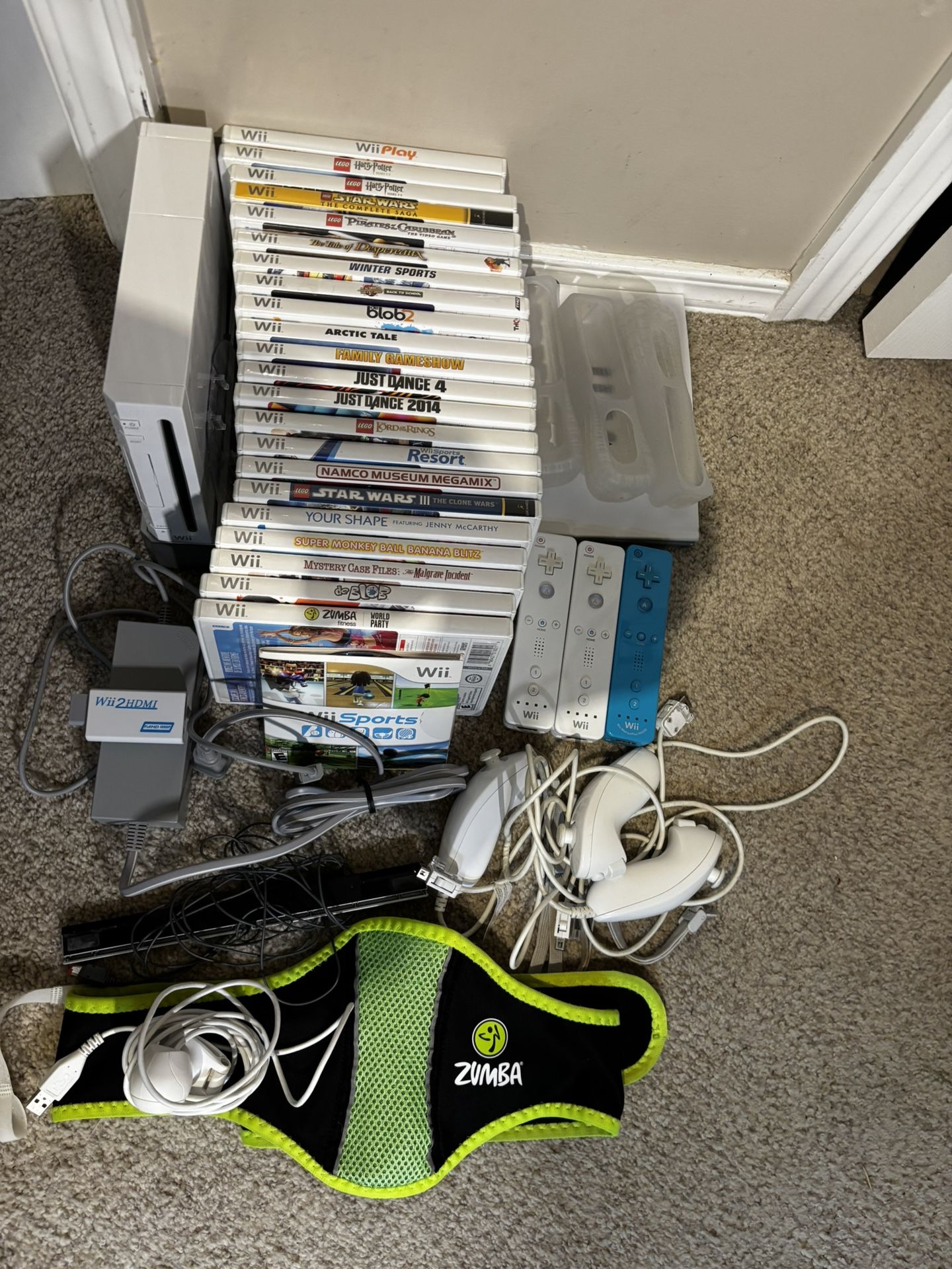 Wii Console, 3 Controllers, 23 Games, HDMI adapter