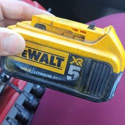 DeWalt Battery DCB205 20V Max XR 5Ah