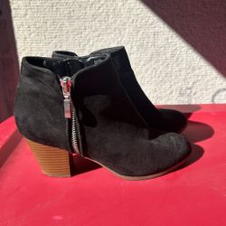 Black Ankle Boots 