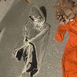 Halloween costume 