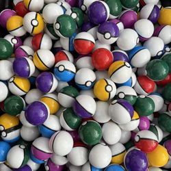 300 Pokeballs With Toys Inside