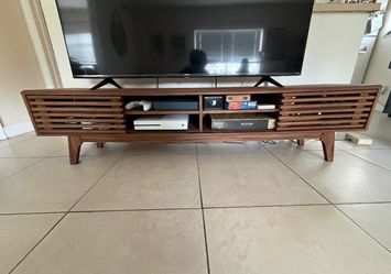 TV stand beautiful wood!