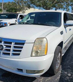 Parting Out 08 ESV Parts Only 