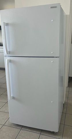Insignia Refrigerator
