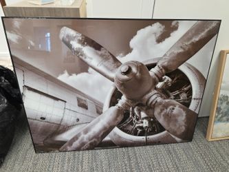 Airplane propeller artwork