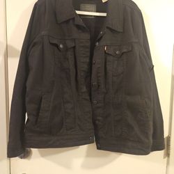 Woman's Levi Black Jacket Sz 2X