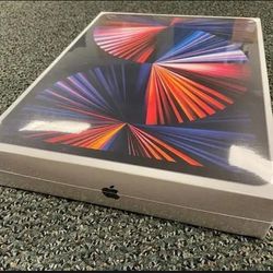 Sealed in box Apple iPad 12.9 pro space gray 1tb newest model 1500 obo