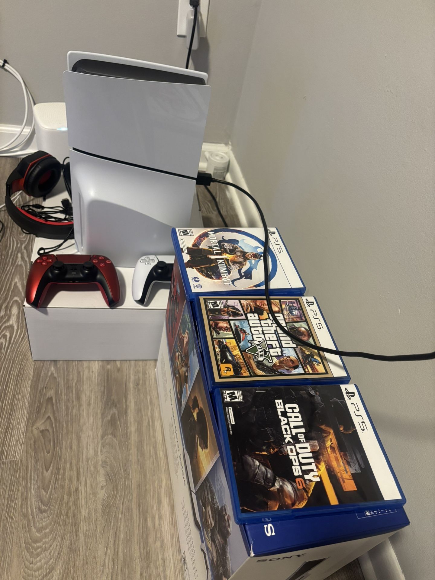 Brand New PS5 3 Games 2 Wireless Controller With Headphones