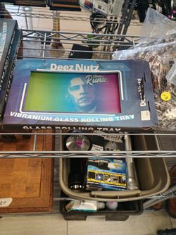 Deez Nuts Glass Rolling Tray