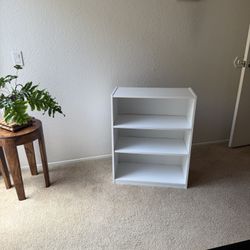 White 3-Shelf Bookcase – Simple & Clean