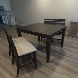 Counter Height Table And Chair Set
