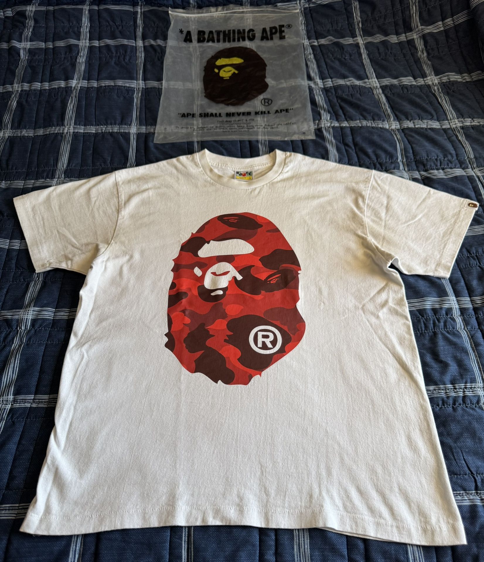Double Sided Red BAPE-shirt