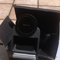 3-in-1 Magnetic Wireless Charging Station with Crystal Night Lamp – Fast Charging Dock for iPhone, Apple Watch, and AirPods