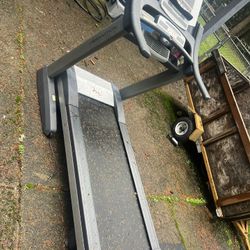 FREE TREADMILL AND AC UNITS 