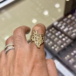 Yellow Gold Nugget Ring 