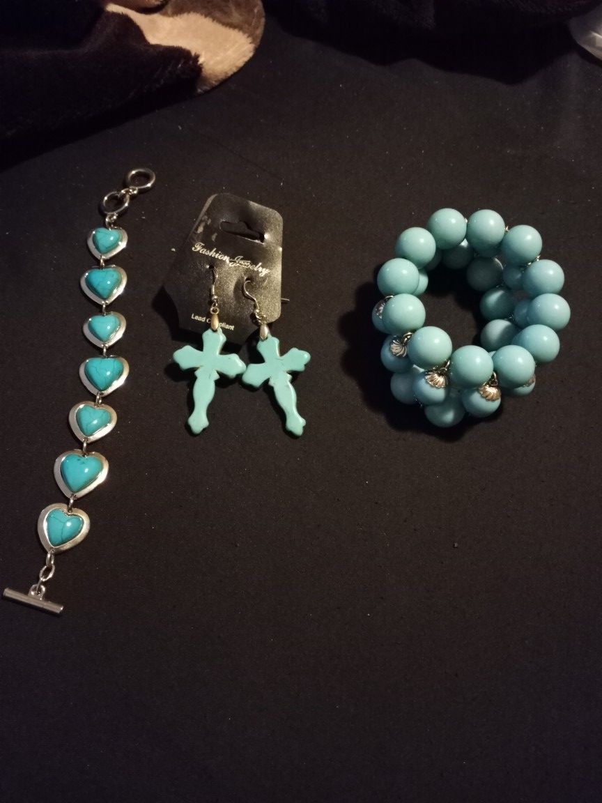 Earrings n bracelets turquoise $11