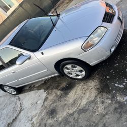 2006 Nissan Sentra 