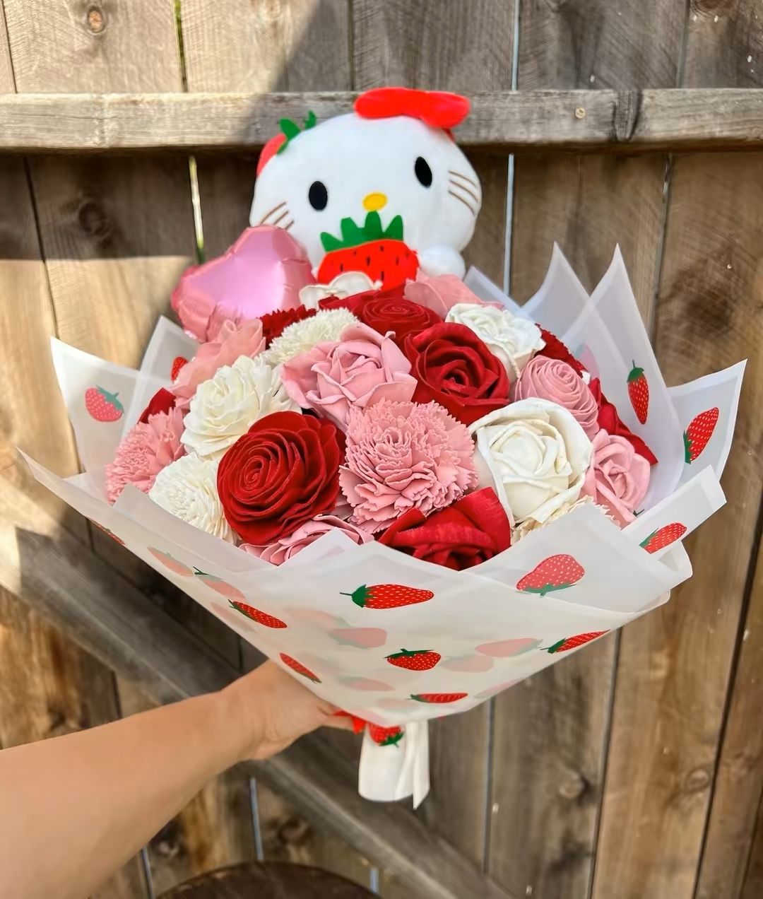 Eternal Wood Flower Bouquet