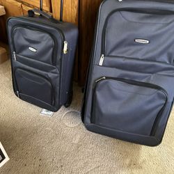 Concourse luggage set sale