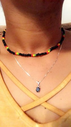 Rasta choker necklace.