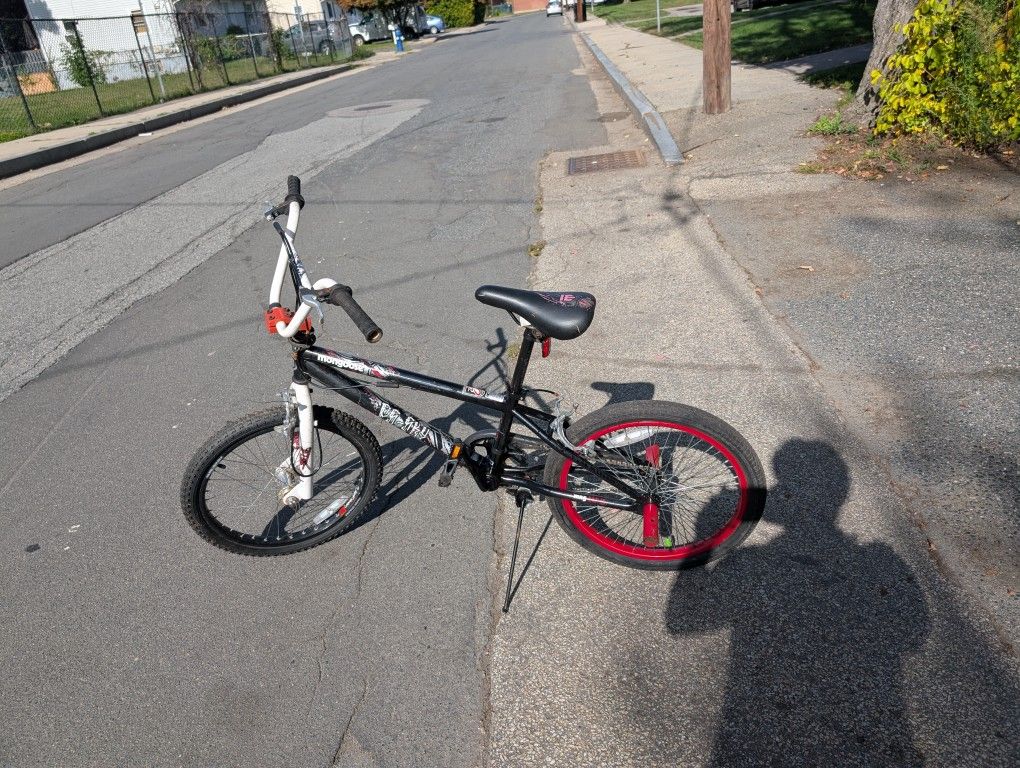 Mongoose BMX 20” – Serviced & Ready to Ride