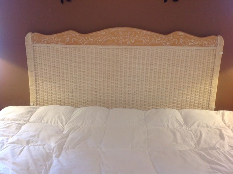 Full/Queen size Pier1 Headboard