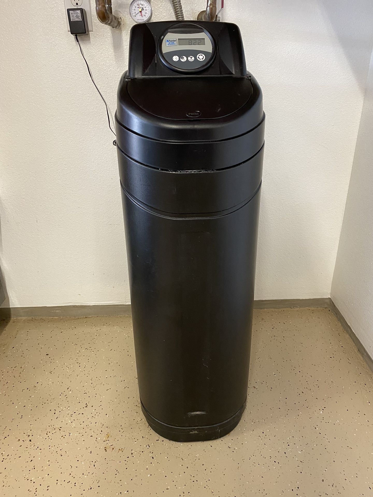 Watts Premier AF-40K Water Softener