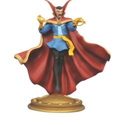Marvel Gallery Doctor Strange PVC Figure