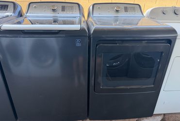 GE- WASHER AND DRYER ELECTRIC IN GOOD CONDITION
