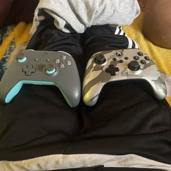 Xbox1 ,controllers 20$ Each 