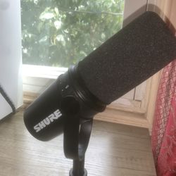 Shure Mv7