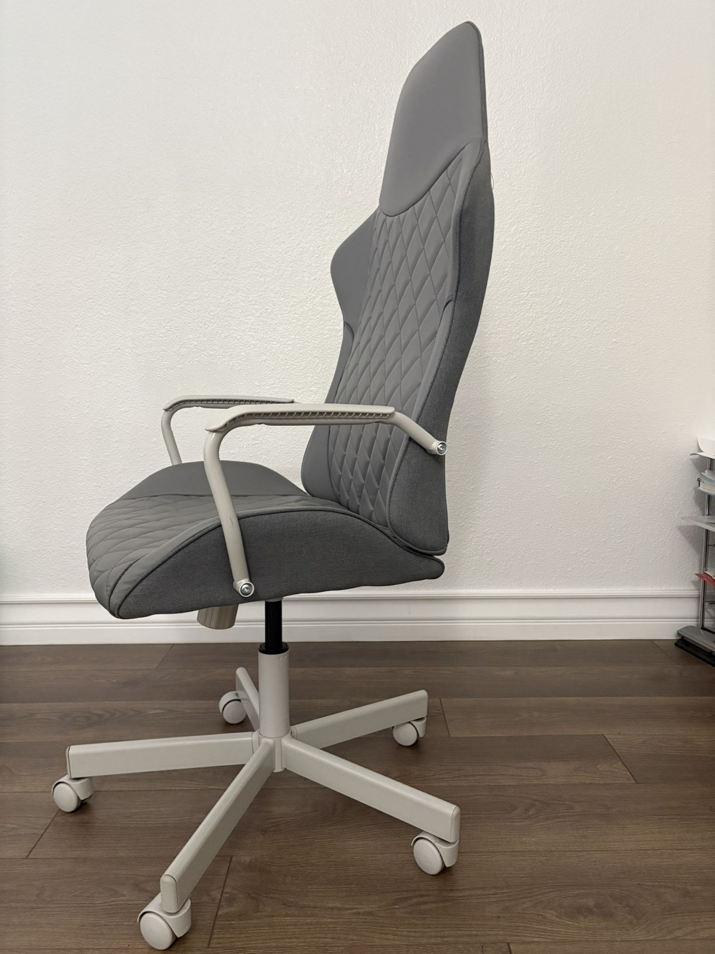 IKEA UTESPELARE Gaming Chair