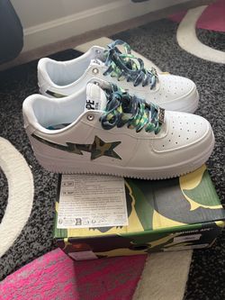 Mens size 8.5 bapes 250$