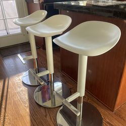 Modern Adjustable Bar Stools – White (2) Grey (1)