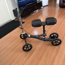 Knee scooter