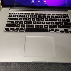Apple iPad 10th Gen 64GB WiFi Cellular Unlocked in very good condition. Comes with a Charger.