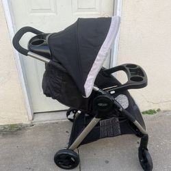 GRACO STROLLER