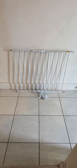 Regalo Safety 24"-40.5" Extra Wide Baby Gate for Top of Stairs & Dooways