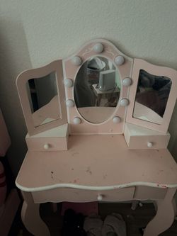 Little Girl Vanity