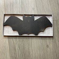 Wooden Bat Halloween Decor 