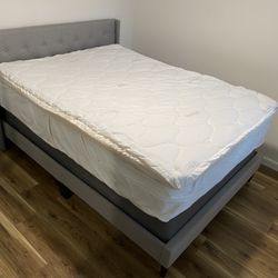 Great Condition Full Size Bed