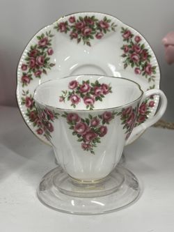 Royal Albert Teacup And Saucer 