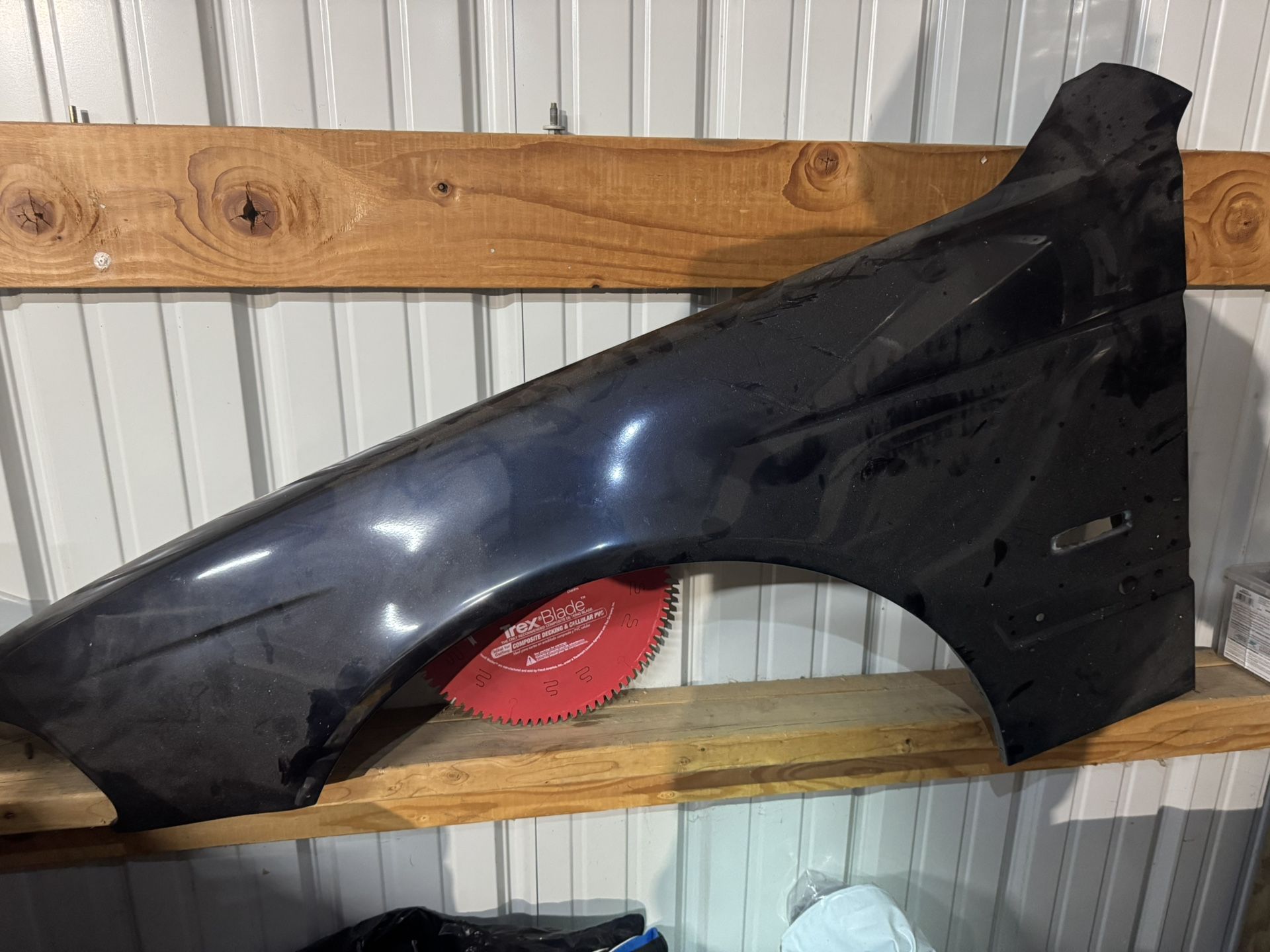 1(contact info removed) BMW E39 fenders 