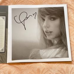 SIGNED - Taylor Swift The Tortured Poets Dept - Vinyl +The Manuscript
