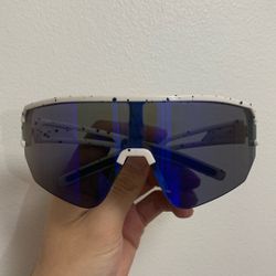 sport glasses 