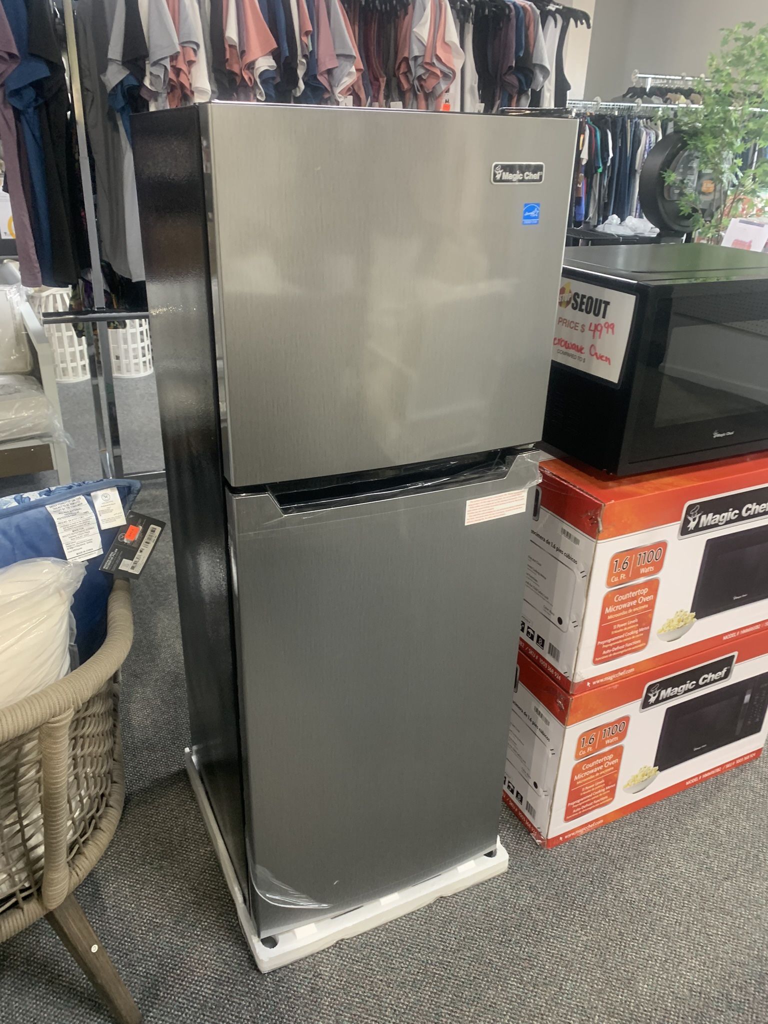 Two Doors Refrigerator