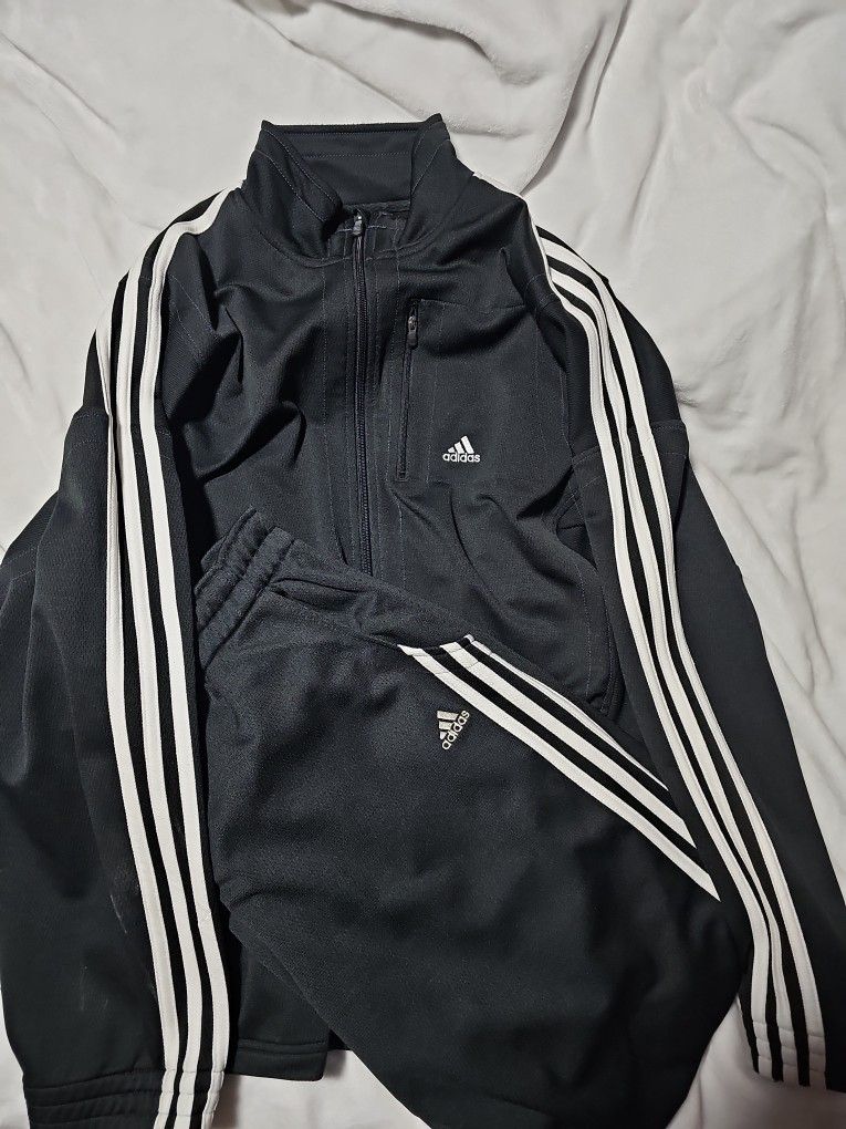 Authentic Vintage Adidds Jacket & Pants Set