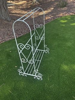 MCM Stand Rack 