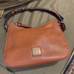 Dooney And Bourke Purse