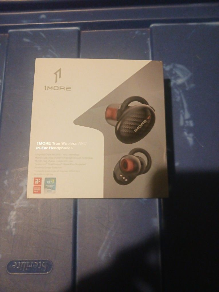 1 MORE TRUE WIRELESS  ANC IN-EAR HEADPHONES